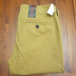 🚨⬇️ PRICE DROP Aeropostale Khaki Chinos 30x30